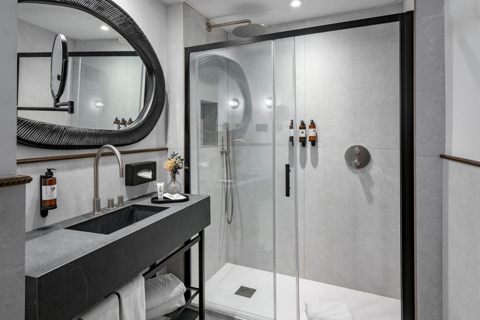 Vincci Soho Hotel Madrid Luaran gambar