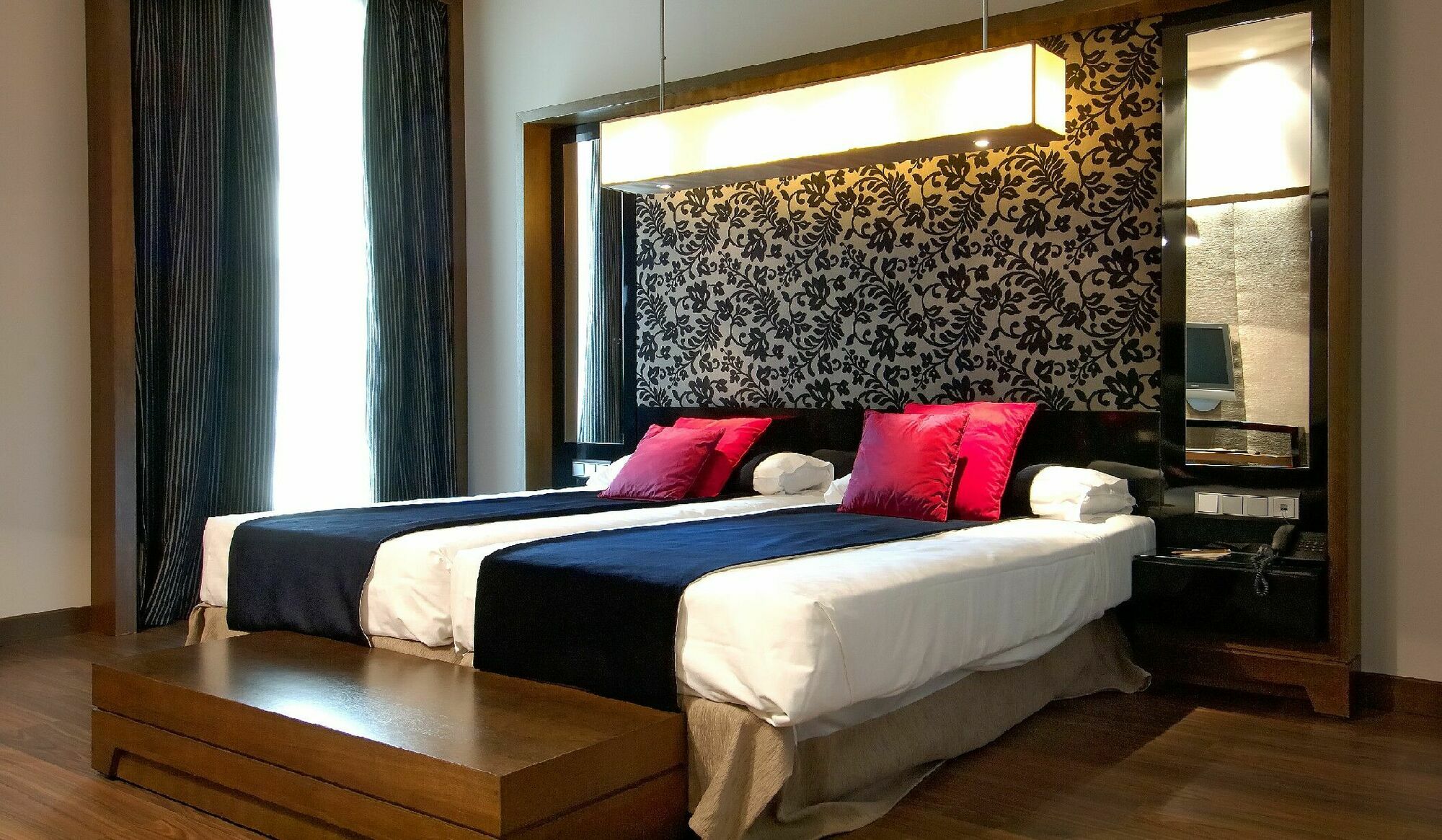 Vincci Soho Hotel Madrid Luaran gambar